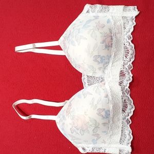 JESSICA SIMPSON BRA.